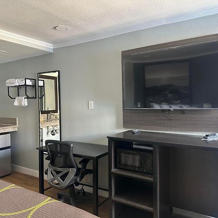 Motel Super 8 By Wyndham Redlands/San Bernardino Extérieur photo