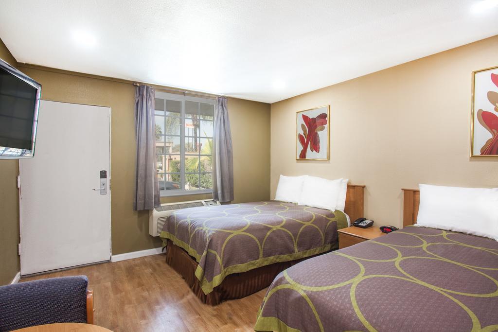 Motel Super 8 By Wyndham Redlands/San Bernardino Extérieur photo