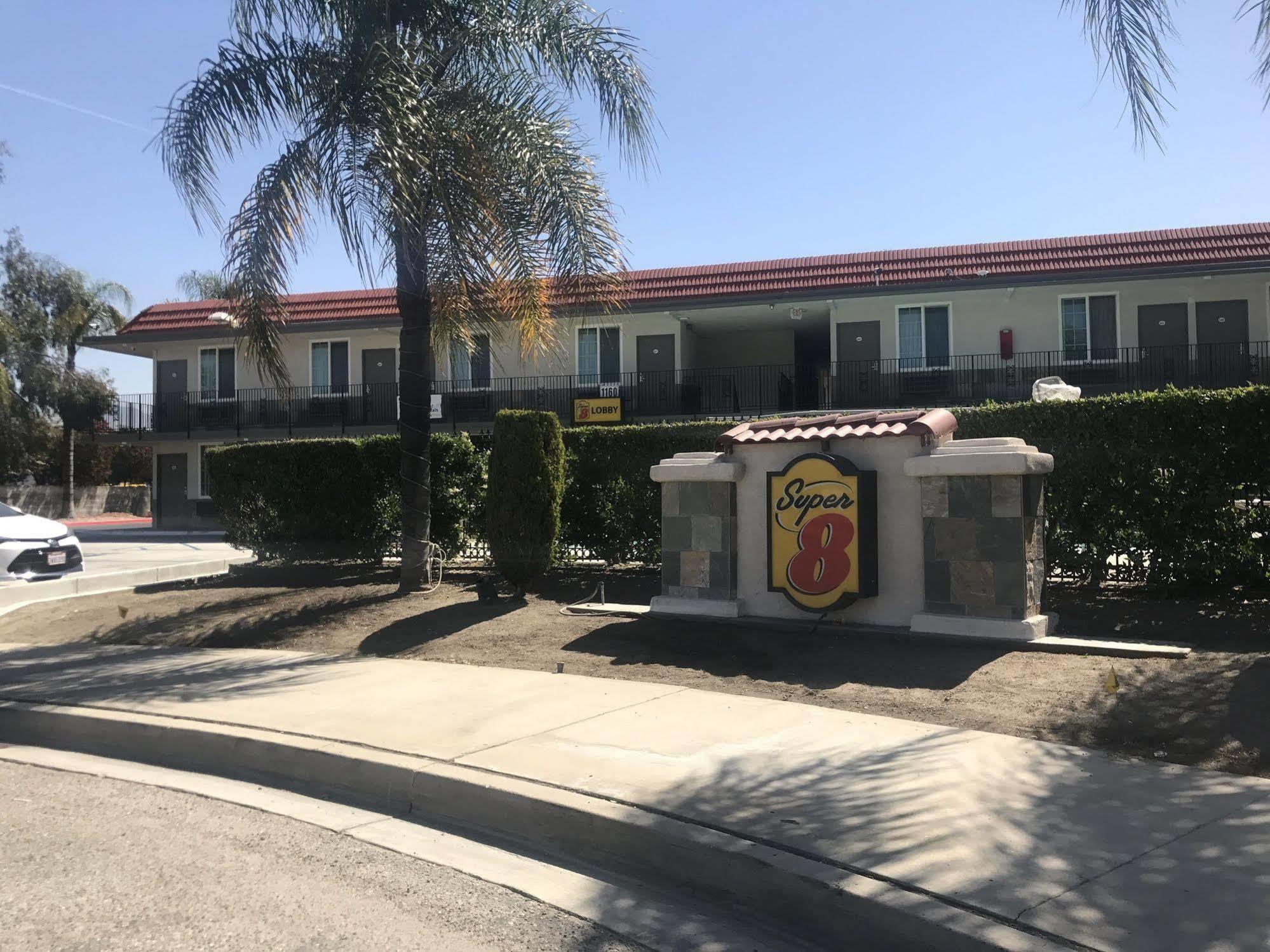 Motel Super 8 By Wyndham Redlands/San Bernardino Extérieur photo